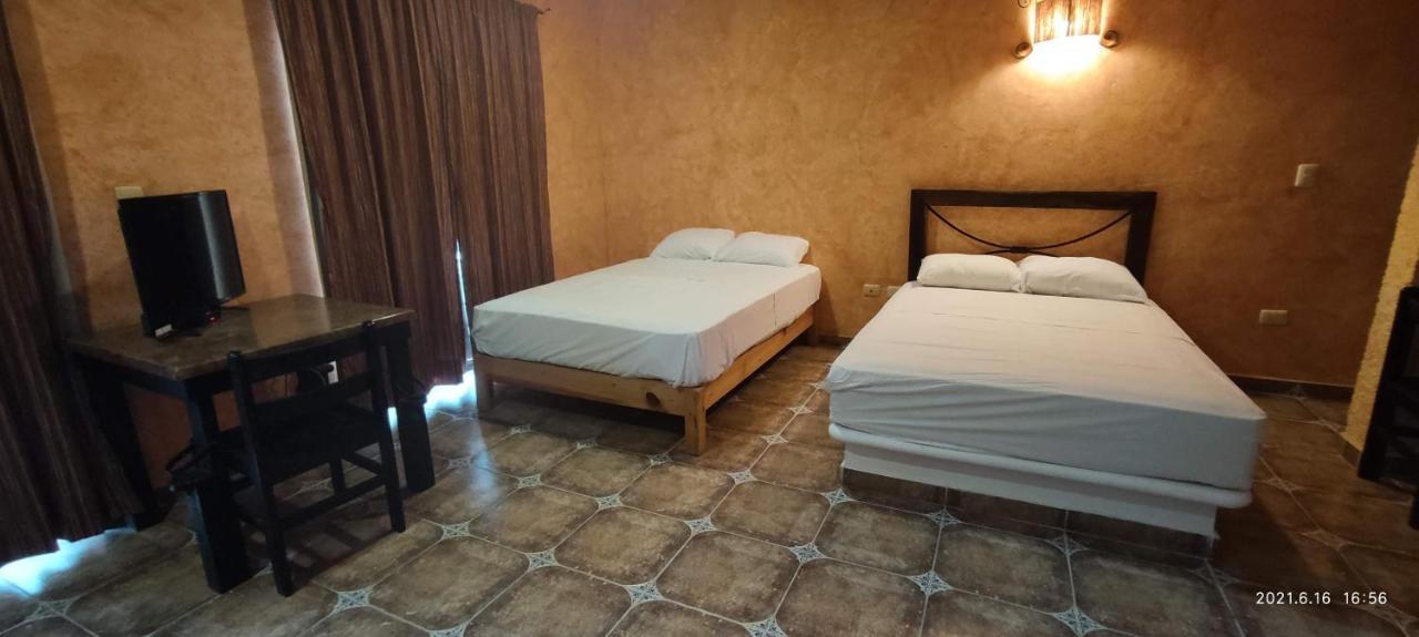 Alux Rooms Playa del Carmen Exterior foto